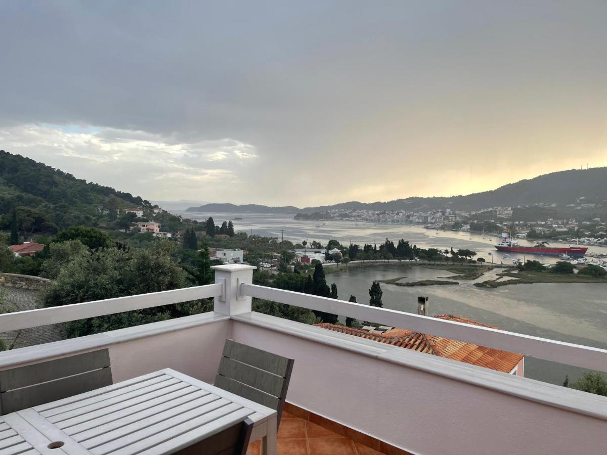 Skiathos Seaview Villa With Pool Punta Екстериор снимка