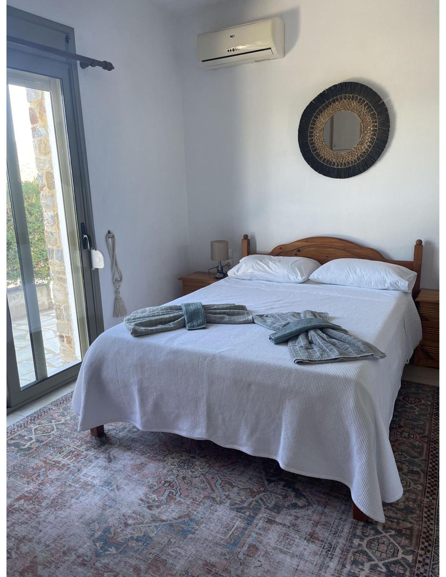 Skiathos Seaview Villa With Pool Punta Екстериор снимка