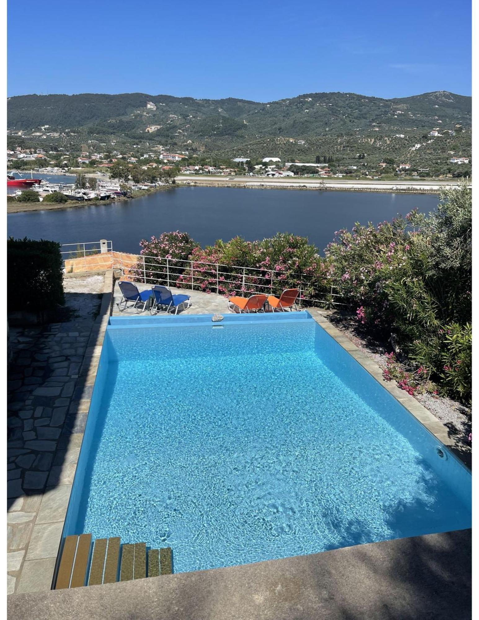 Skiathos Seaview Villa With Pool Punta Екстериор снимка